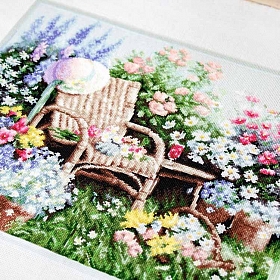 B2344 Набор для вышивания 'Цветущий сад' 43*28см, Luca-S