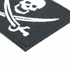 Термоаппликация 'Пиратский флаг с саблями', 5.8*4.7см, Hobby&Pro