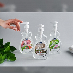 Жидкое мыло для рук c антибактериальным эффектом PALMIA с эфирными маслами чайного дерева и эвкалипта 0,45л